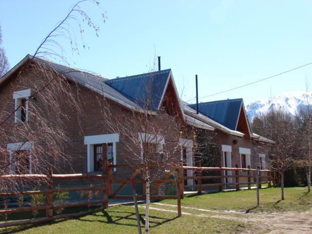 Cabanas El Chalten Esquel Extérieur photo